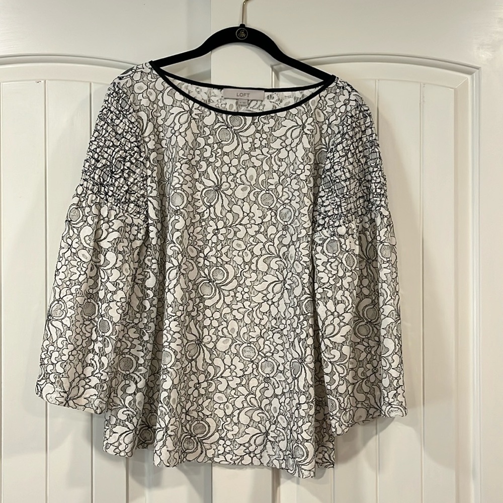 Loft Lace Top Medium